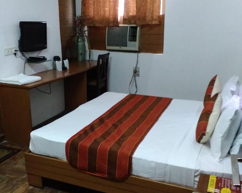 Hotel Sarthak Palace Near Karol Bagh Metro Station New Delhi Delhi (National Capital Territory of India) Exterior foto